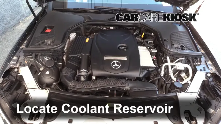 2018 Mercedes-Benz E300 4Matic 2.0L 4 Cyl. Turbo Refrigerante (anticongelante) Controlar nivel de líquido